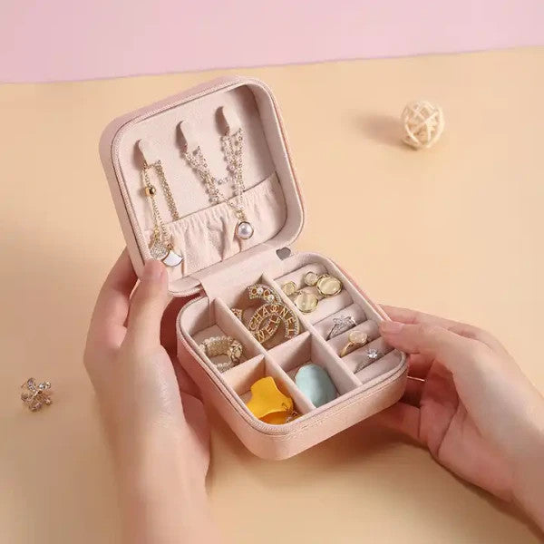 MINI JEWELLERY TRAVEL LEATHER CASE